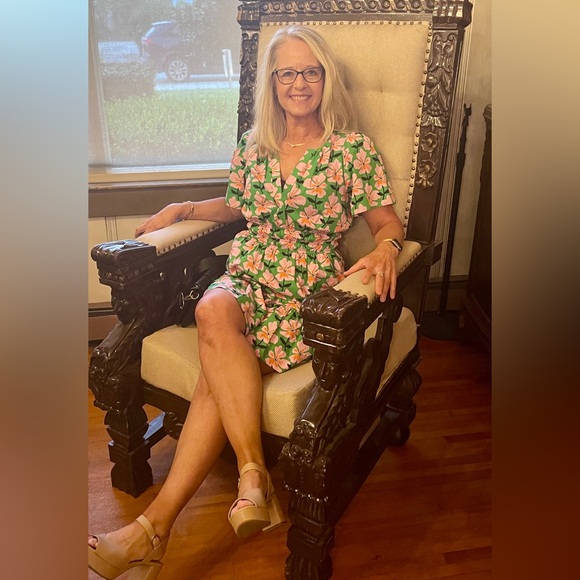 Meet your Posher, Nancy - Picture 3 of 4